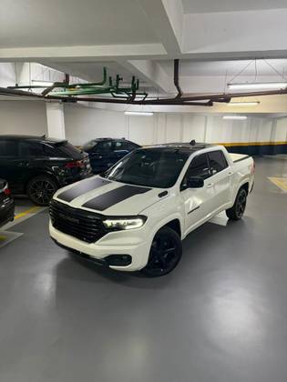 RAM RAMPAGE 2.0 HURRICANE 4 TURBO GASOLINA R/T 4X4 AUTOMÁTICO